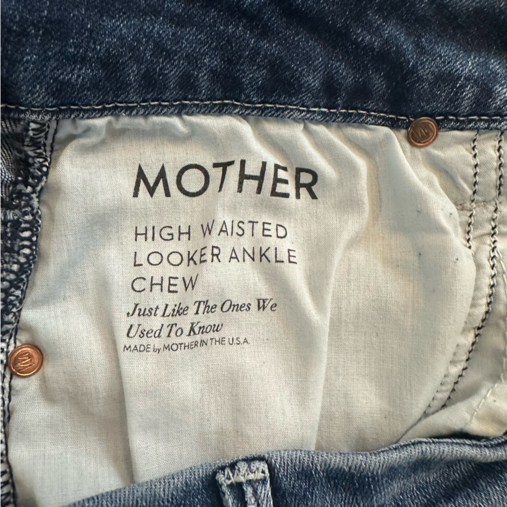 MOTHER The Looker Ankle fray jeans in Wash just like the one we used - Size 27 - Picture 4 of 5